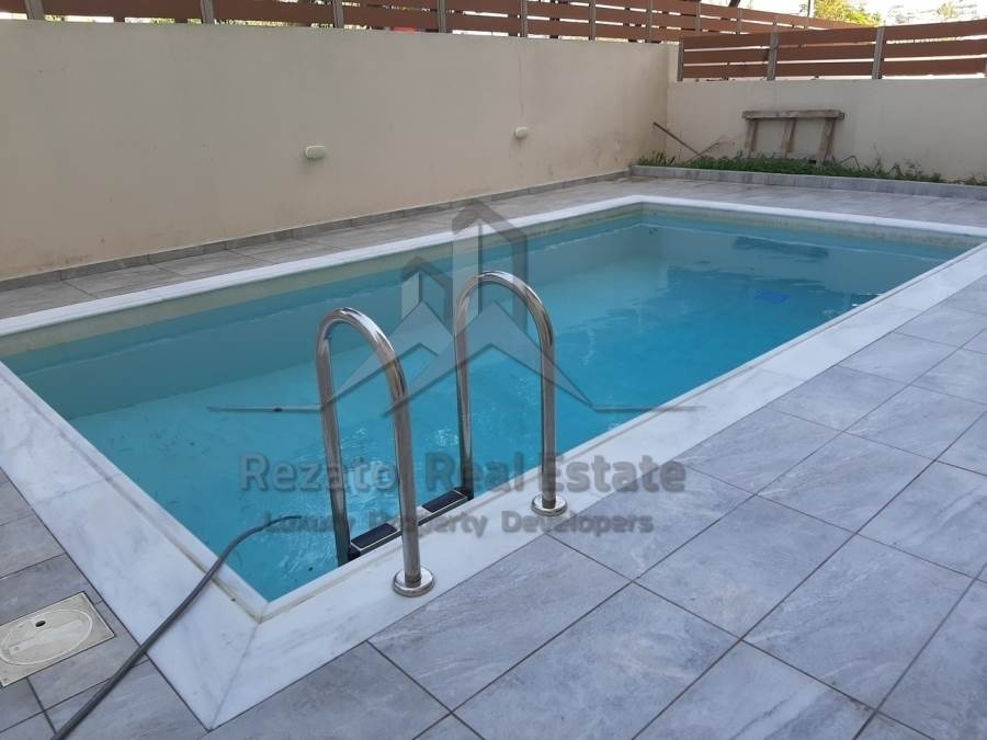 (For Sale) Residential Maisonette || Athens South/Alimos - 271 Sq.m, 4 Bedrooms, 1.180.000€ 