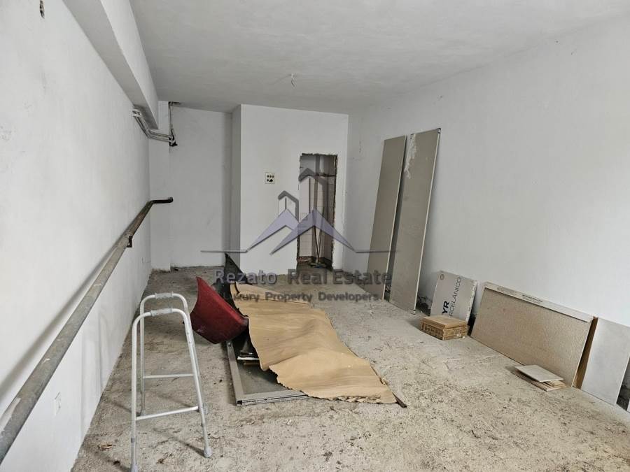 (For Sale) Commercial Warehouse || Athens Center/Ilioupoli - 42 Sq.m, 30.000€ 