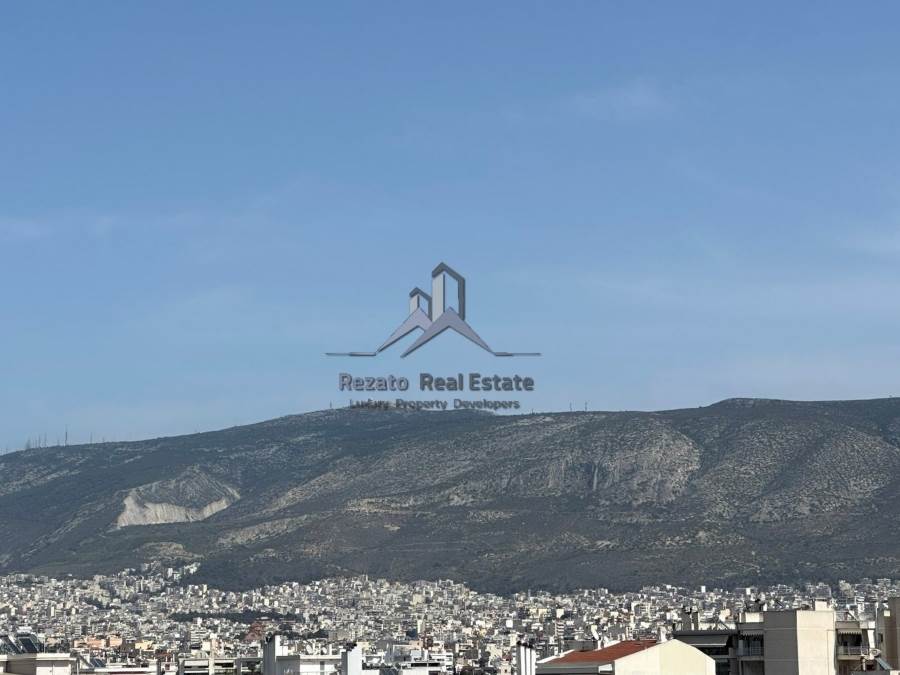 (For Sale) Residential Maisonette || Athens South/Palaio Faliro - 136 Sq.m, 4 Bedrooms, 770.000€ 