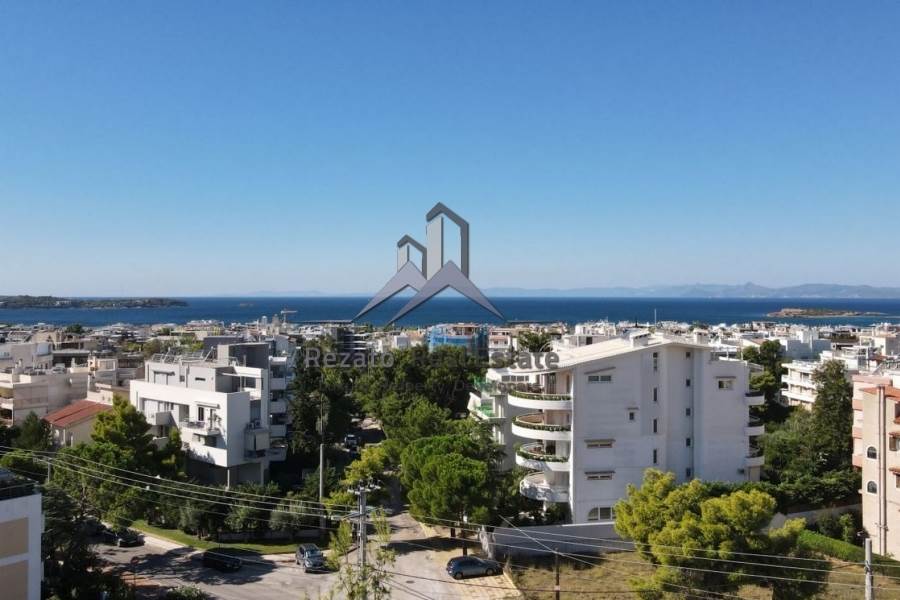 (For Sale) Residential Maisonette || East Attica/Voula - 156 Sq.m, 3 Bedrooms, 1.350.000€ 