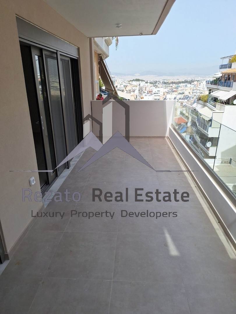 (For Sale) Residential Apartment || Athens Center/Vyronas - 100 Sq.m, 3 Bedrooms, 300.000€ 