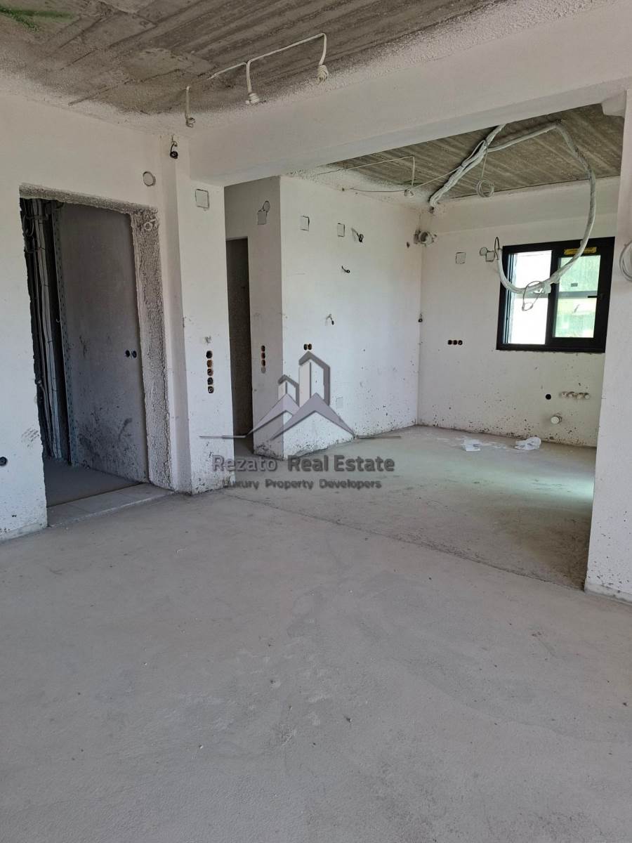 (For Sale) Residential Floor Apartment || Athens South/Glyfada - 116 Sq.m, 3 Bedrooms, 690.000€ 