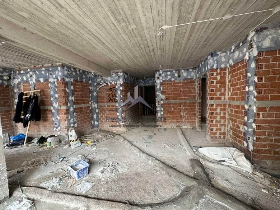 (For Sale) Residential Apartment || Piraias/Piraeus - 77 Sq.m, 2 Bedrooms, 250.000€ 