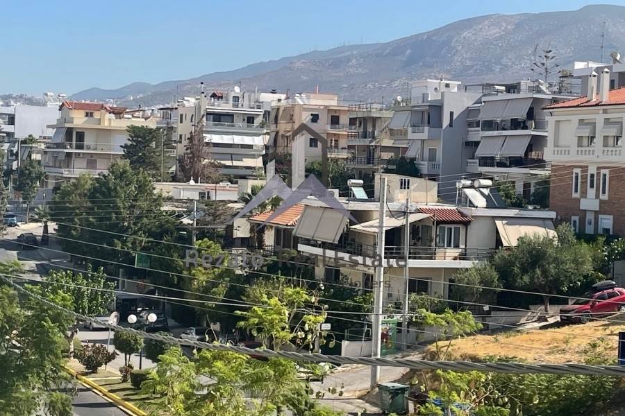 (For Sale) Residential Floor Apartment || Athens South/Alimos - 118 Sq.m, 3 Bedrooms, 700.000€ 