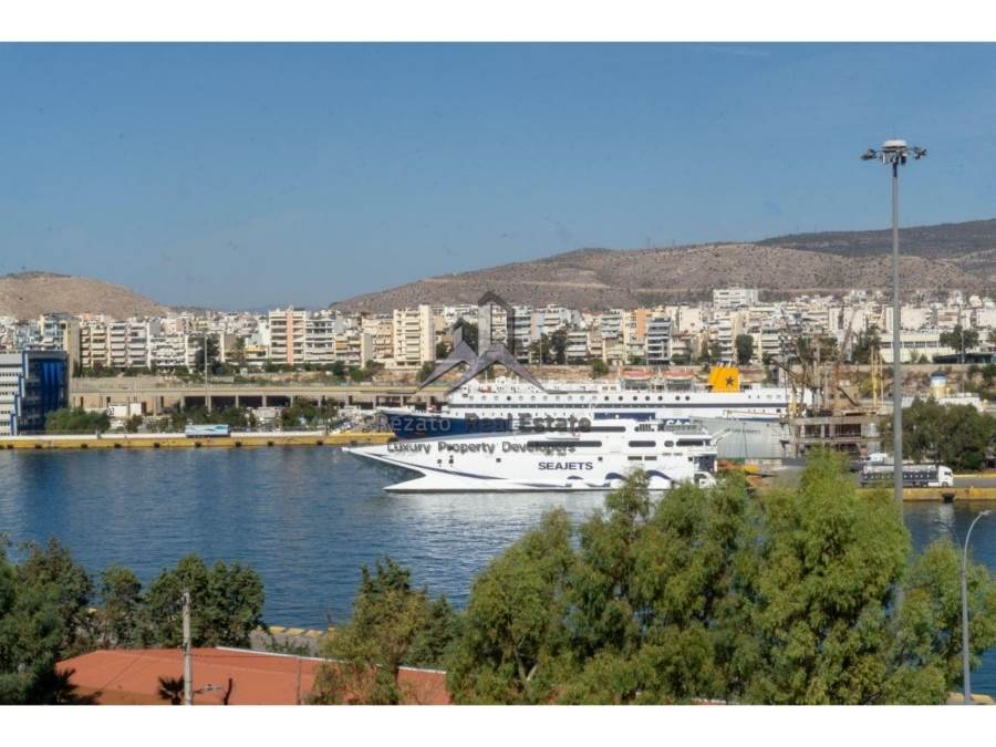 (For Sale) Residential Floor Apartment || Piraias/Piraeus - 82 Sq.m, 2 Bedrooms, 280.000€ 