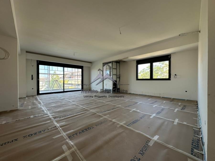 (For Sale) Residential Floor Apartment || Athens South/Glyfada - 130 Sq.m, 3 Bedrooms, 500.000€ 