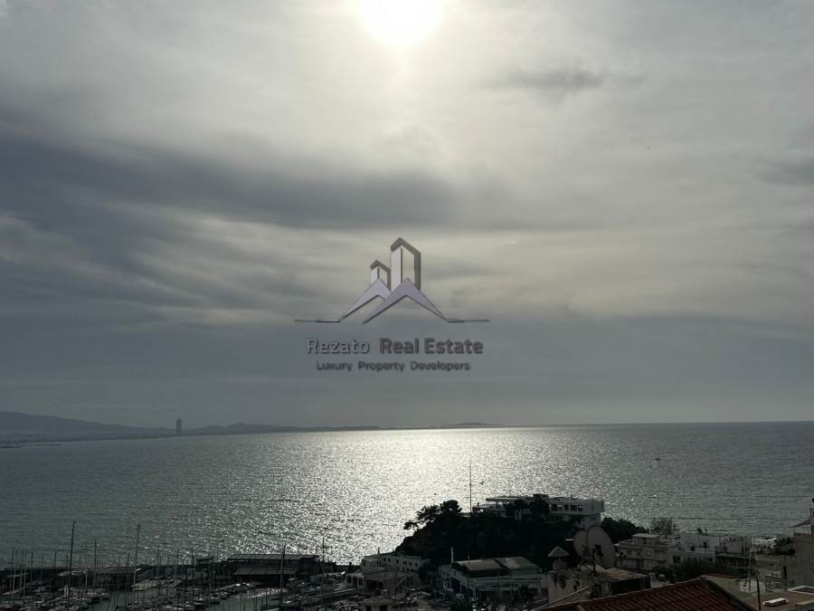 (For Sale) Residential Detached house || Piraias/Piraeus - 536 Sq.m, 3 Bedrooms, 1.400.000€ 