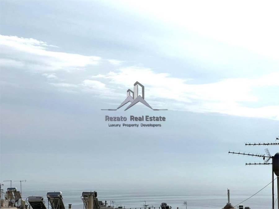 (For Sale) Residential Floor Apartment || Piraias/Piraeus - 110 Sq.m, 2 Bedrooms, 440.000€ 